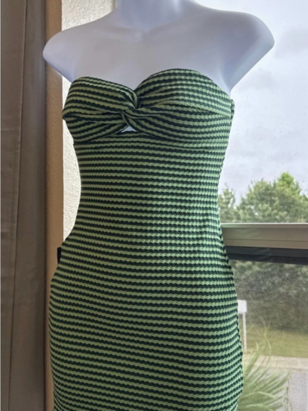 Missguided + Green & Black Striped Strapless Knit Mini Dress